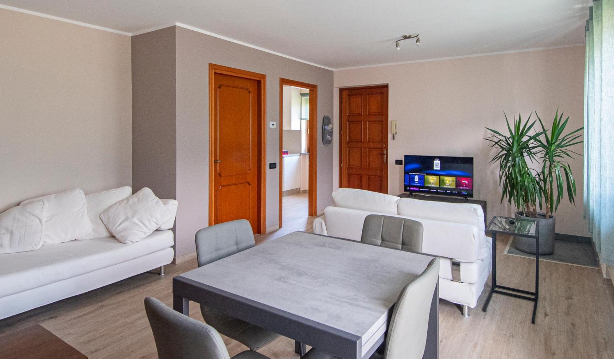La Casa Delle Farfalle - Cir Vda Sarre 0001 Aosta Exteriér fotografie